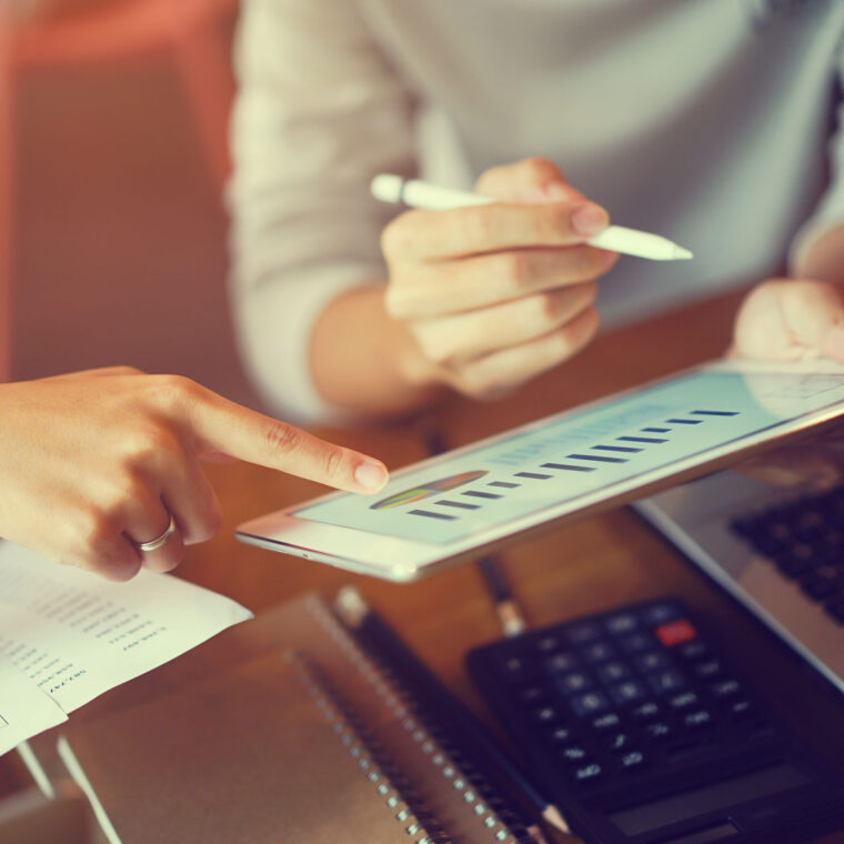 Training-and-facilitation